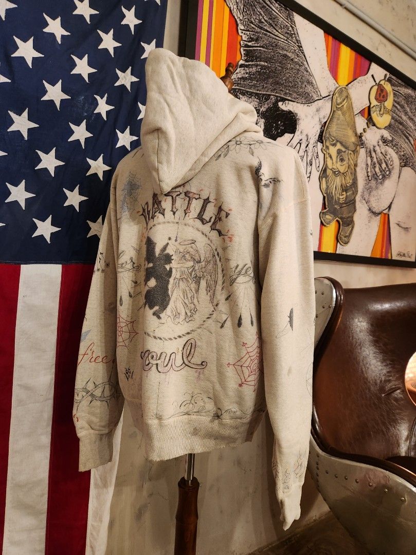 Saint michael 魔鬼hoodies, 男裝, 上身及套裝, T-shirt、恤衫、有領衫