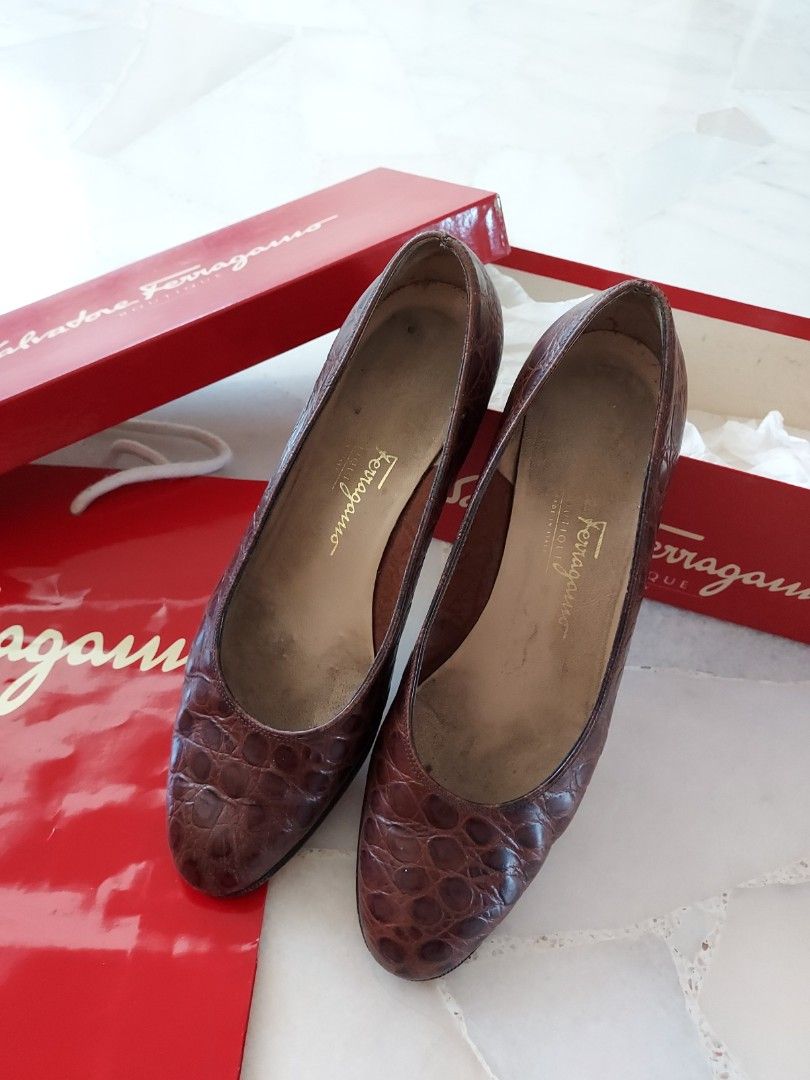 Pumps discount salvatore ferragamo