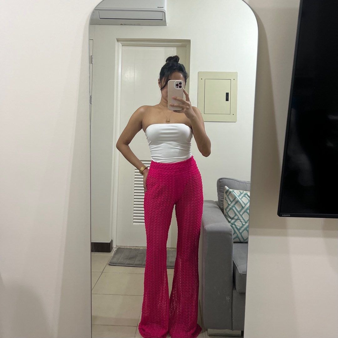 Shein White Flare Pants, Women's Fashion, Bottoms, Other Bottoms on  Carousell