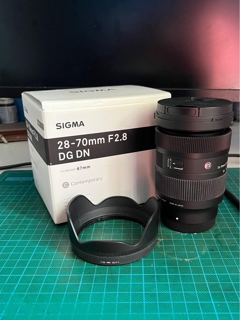 Sigma Sony FE 28-70mm f2.8, Photography, Lens & Kits on Carousell