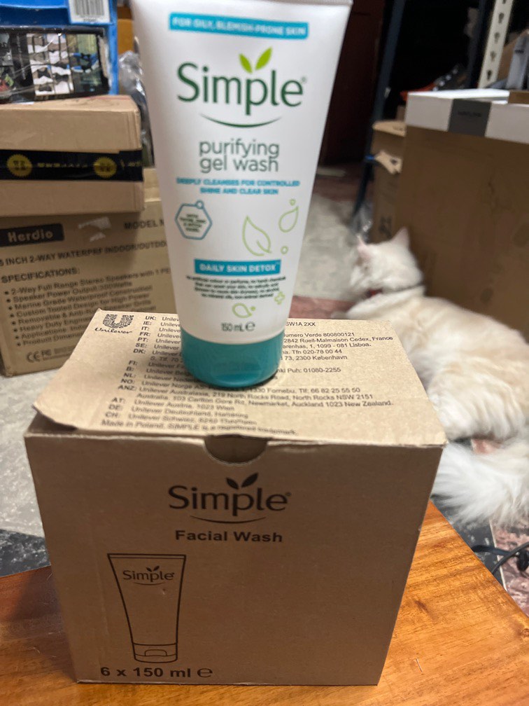 Simple face wash, Beauty & Personal Care, Face, Face Care on Carousell