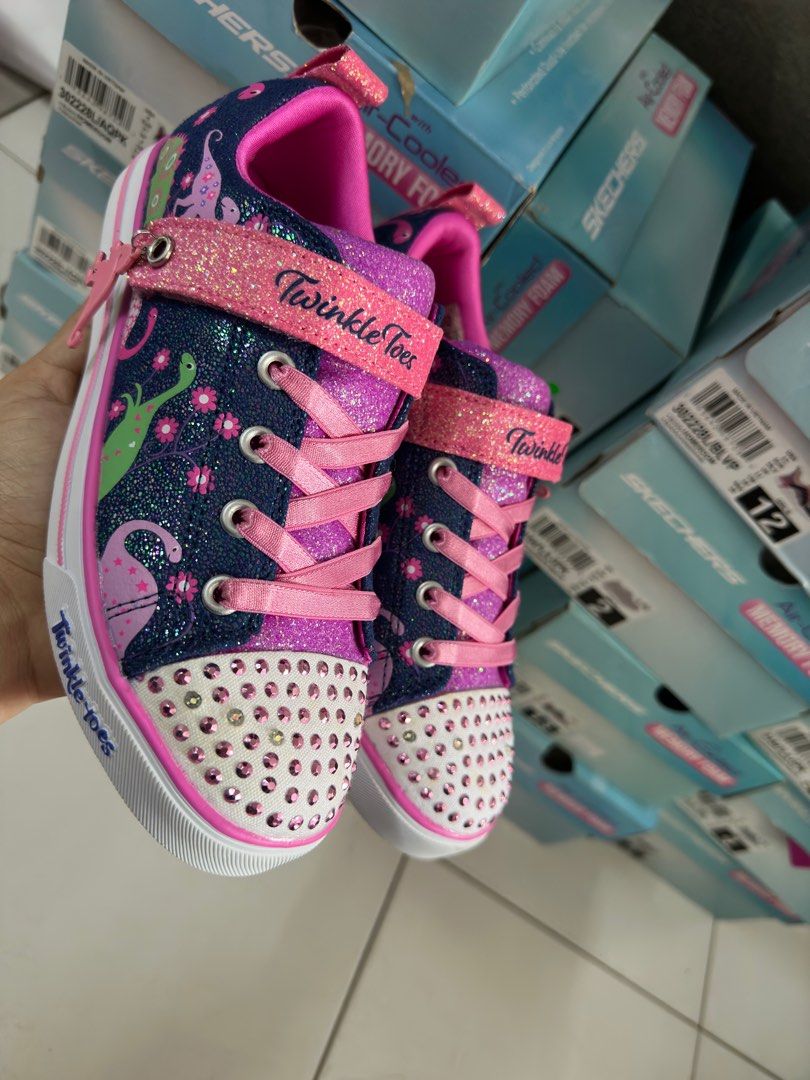 Skechers twinkle toes deals memory foam