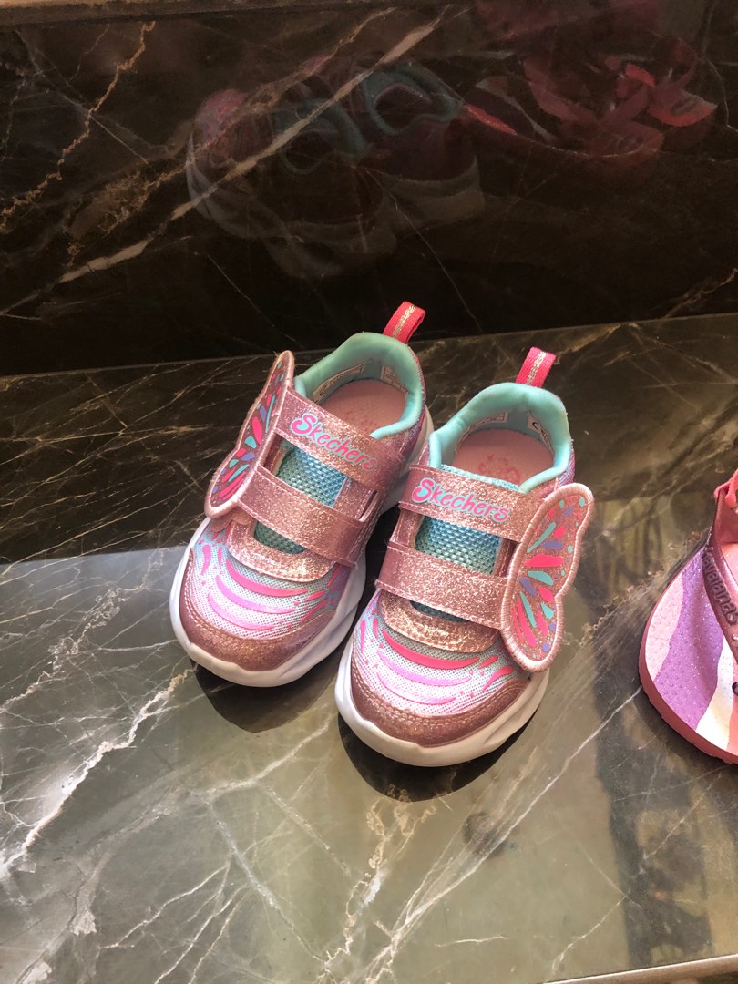 Sketcher triana outlet