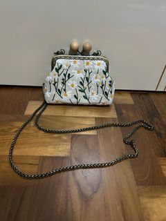 Bunny bunny 🐰 #bags #inspiredbags #fashion #louisvuitton