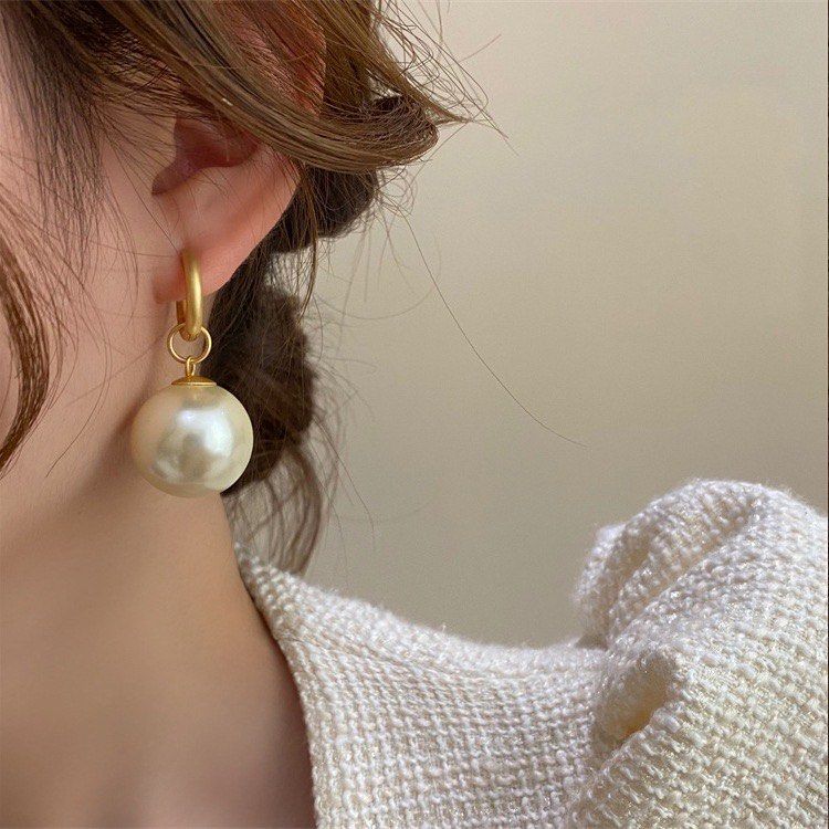 Gold hoop pearl drop earrings shop