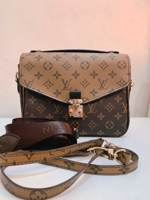 Tas sling bag lv hotsell