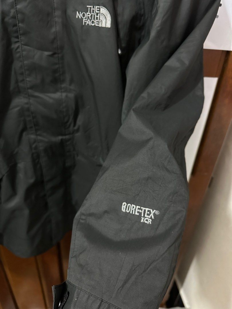 The north face summit outlet series gore tex xcr jacket
