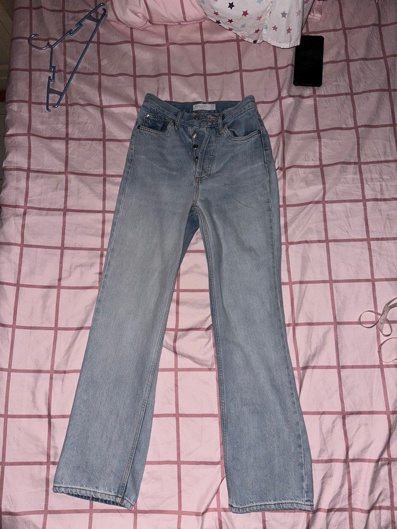 TOPSHOP Straight cut light wash high rise vintage old money jeans ...
