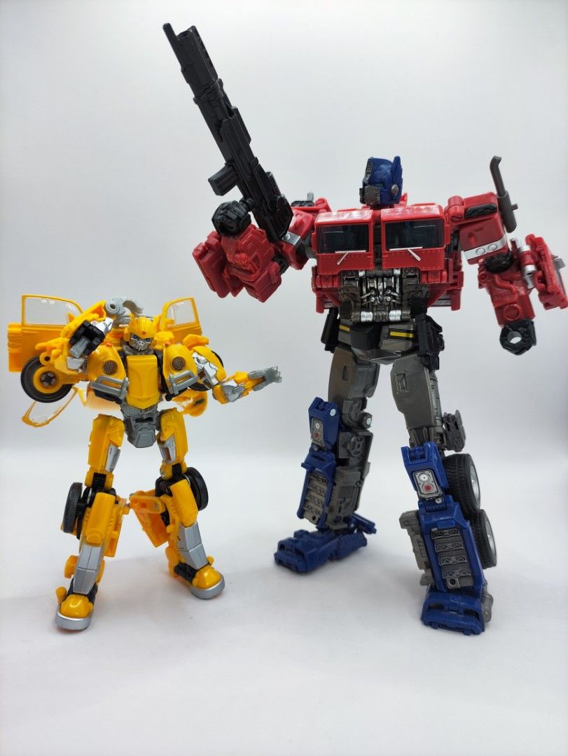 Transformers studio series optimus shop prime bumblebee movie