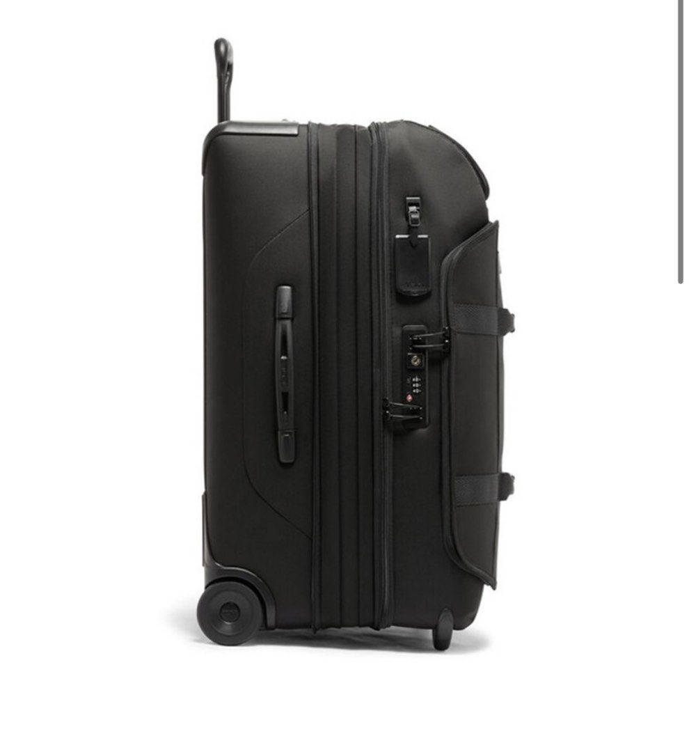 Tumi alpha bravo wheeled duffel carry on, Men's Fashion, Bags