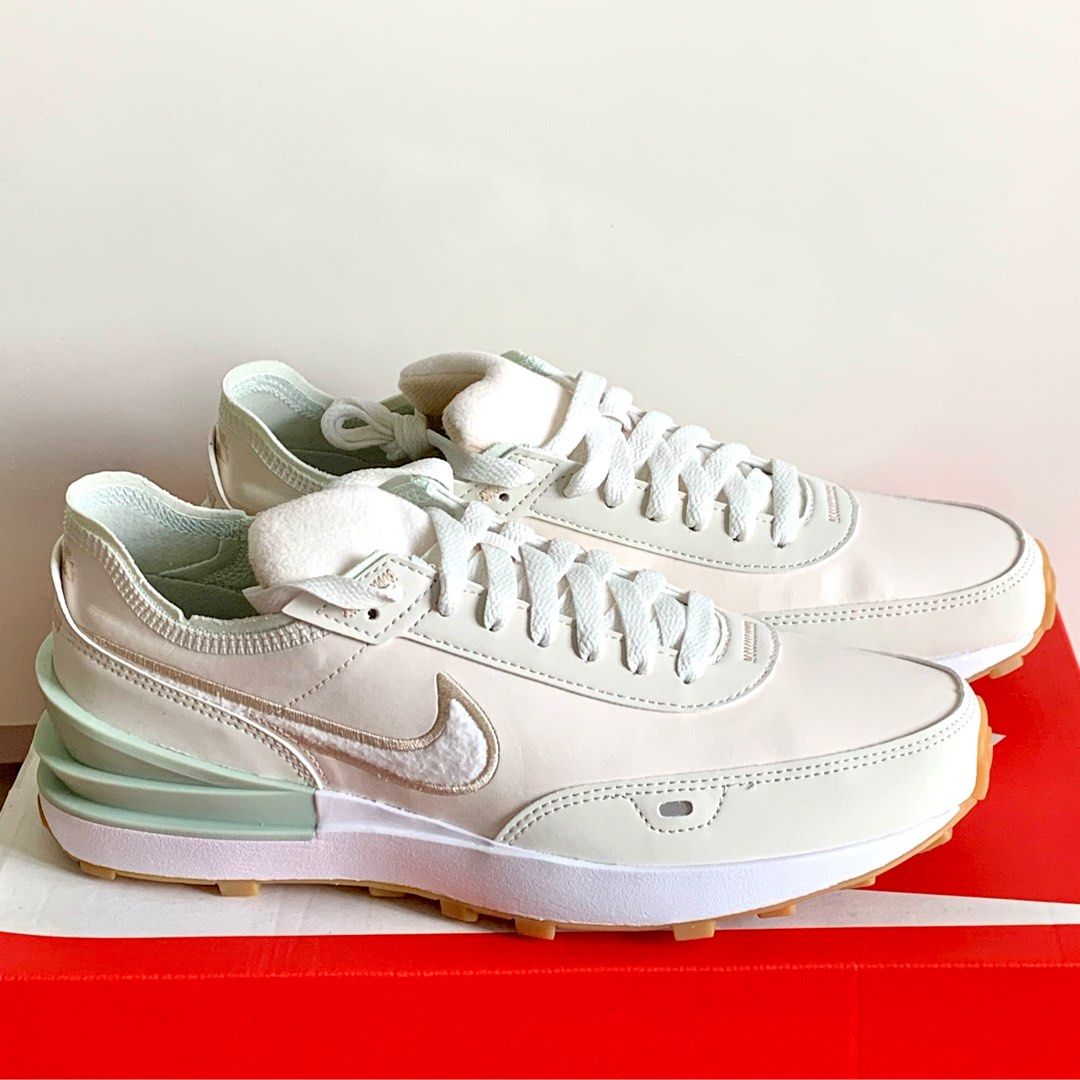 UK6 Nike Waffle One SE sneakers white cream pastel Women s
