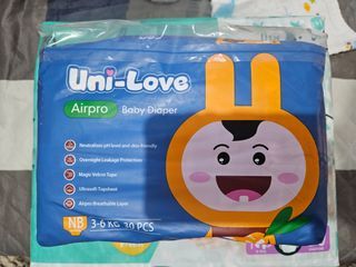 Unilove newborn diapers pack of 4s