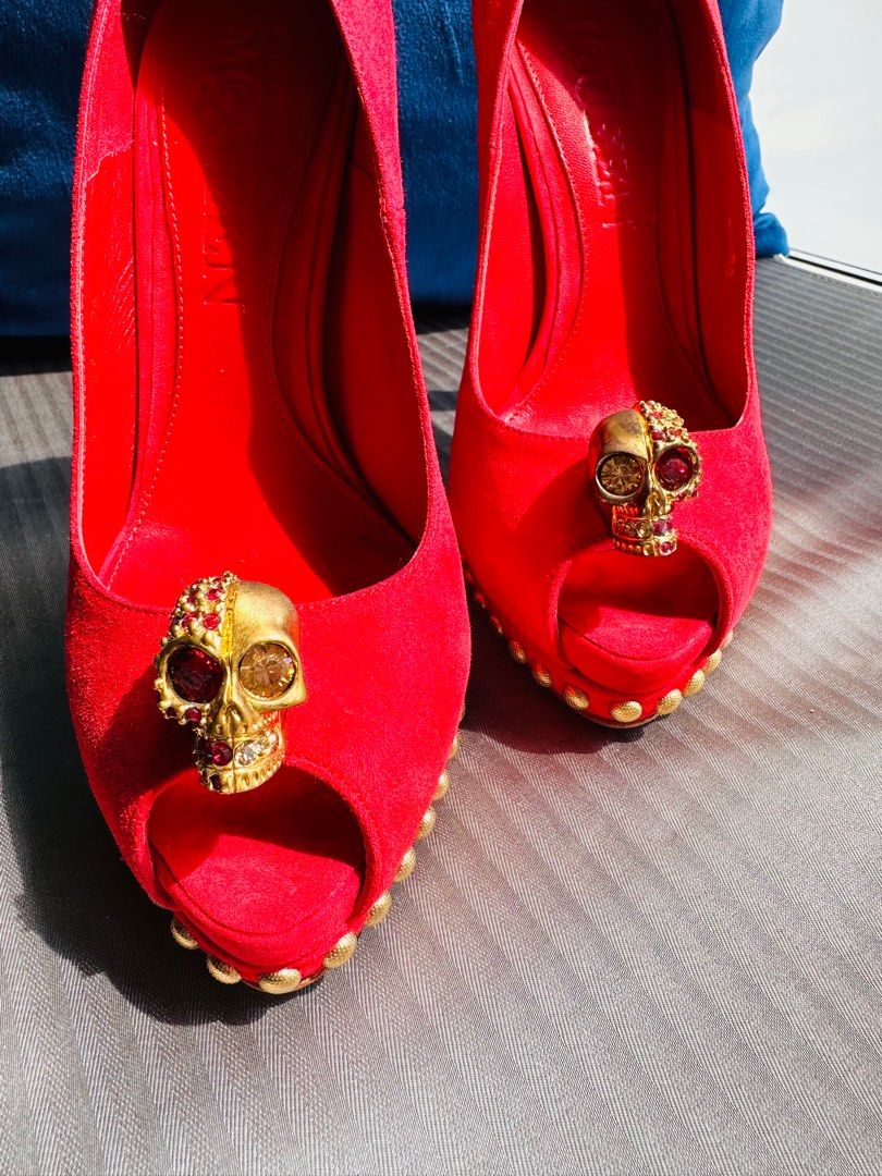 Mcqueen pumps sale