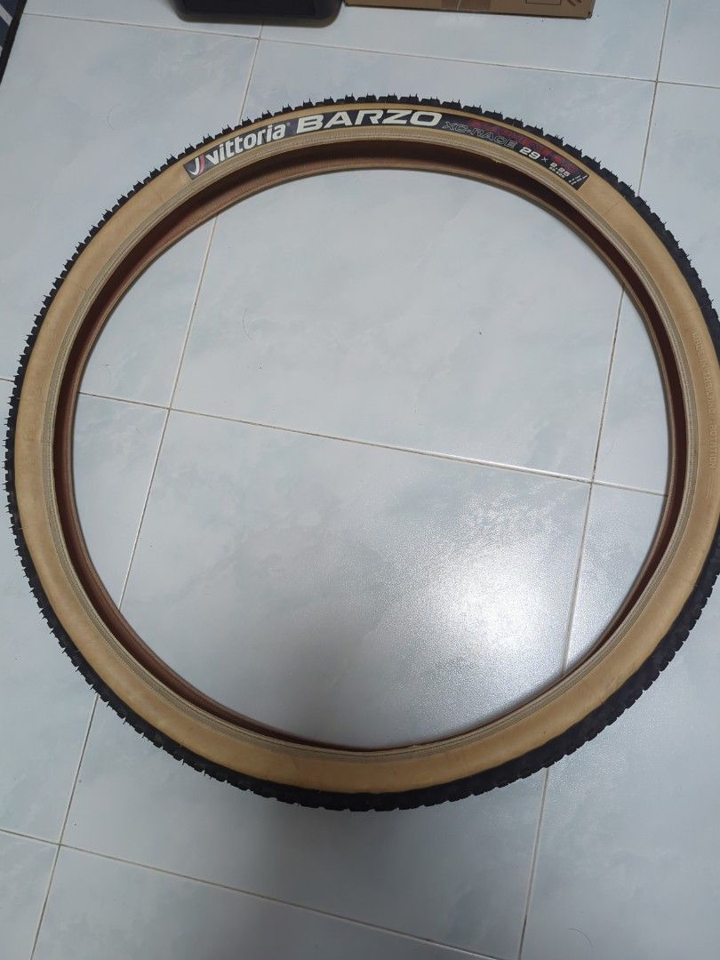 Vittoria best sale barzo skinwall