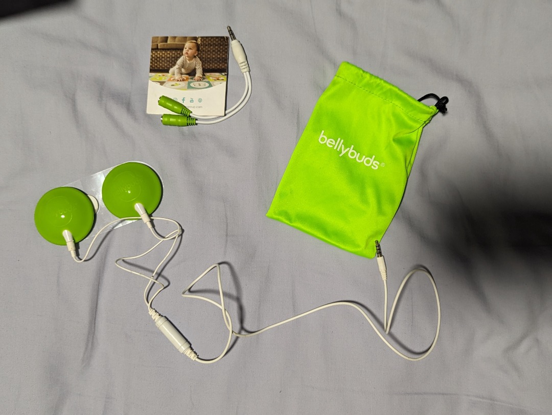 Wavhello belly outlet buds