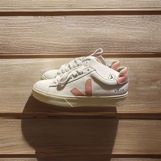 （分類：）位於 。 由 monostyle852 提交（商品編號 1264189737，圖片 1）。簡介： 。