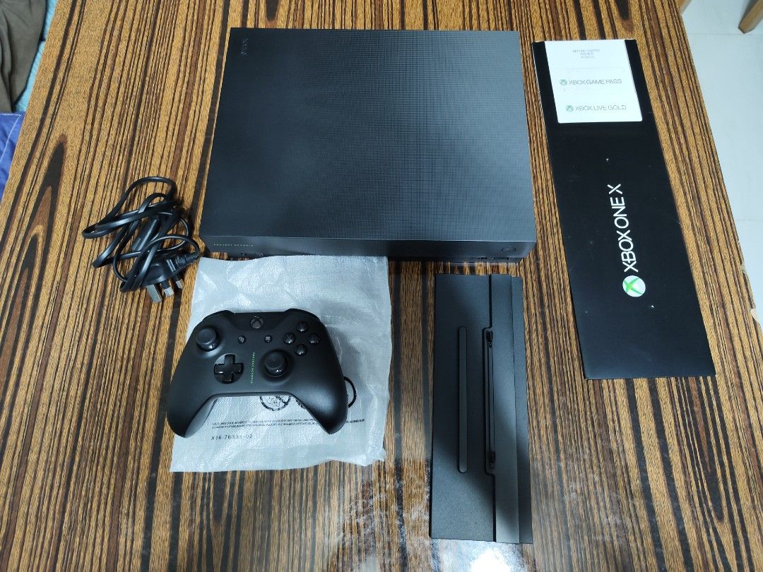 sold)Xbox one x Project Scorpio edition 天蠍座限定版, 電子遊戲