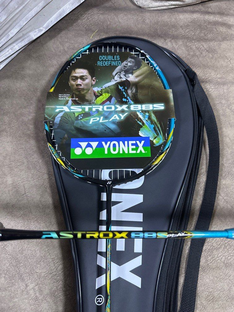 Yonex Astrox 88S Play, Sports Equipment, Sports & Games, Racket & Ball ...