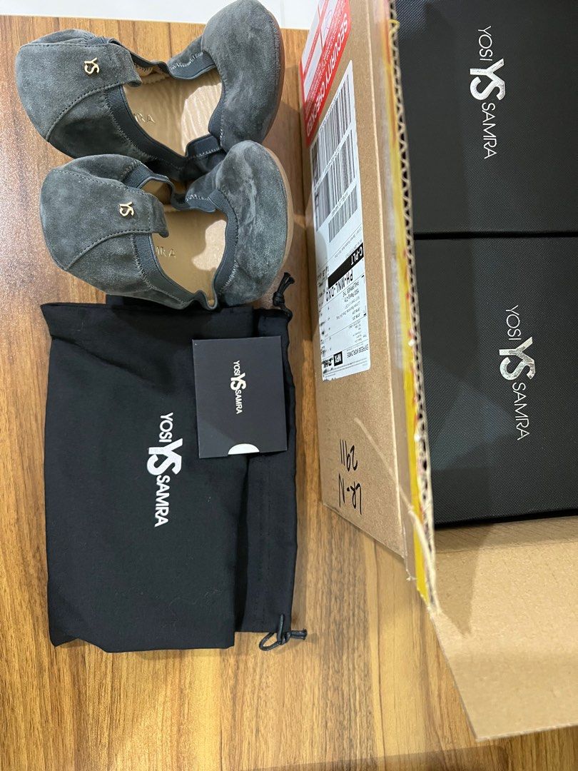 Yosi Samra Brandnew suede shoes, Women's Fashion, Footwear, Flats(00)