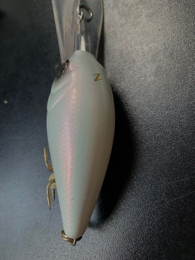 Zerek giant ruby PLUS, pearl white, fishing lure, #0052, Sports