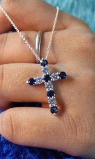 2ct Round cut VVs1 D Diamond and sapphire pendant 14k white gold
Necklace-christian
Jewelry-stackable