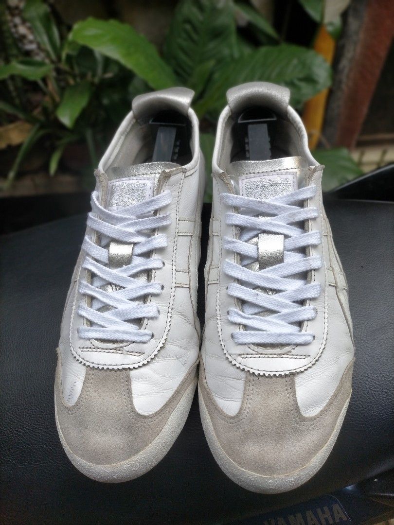 onitsuka all white