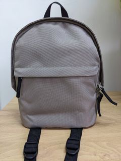 由 forestx (刊登 ID 1264395155，圖片 1) 提交，位於 的 (類別：)，說明：。