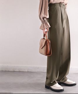 （分類：）位於 。 由 Clothes_to_JP 提交（商品編號 1264421856，圖片 1）。簡介： 。