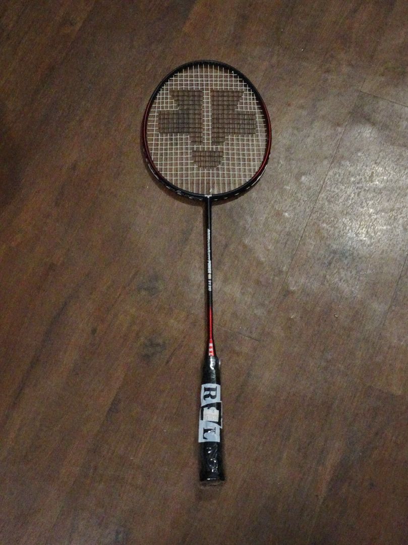 RSL Millennium Power 掴まり Ti 3180 バドミントンラケット
