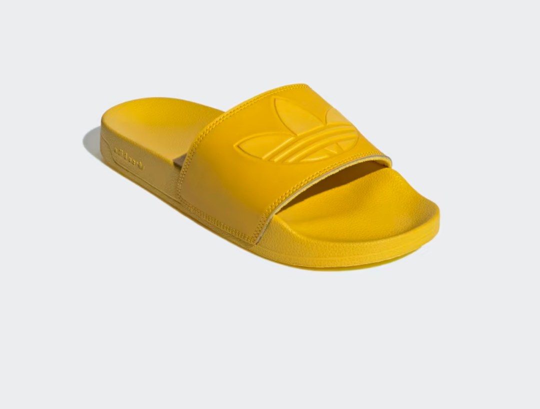 ADIDAS ADILETTE LITE SLIDES Hazy Yellow UK6 Women s Fashion
