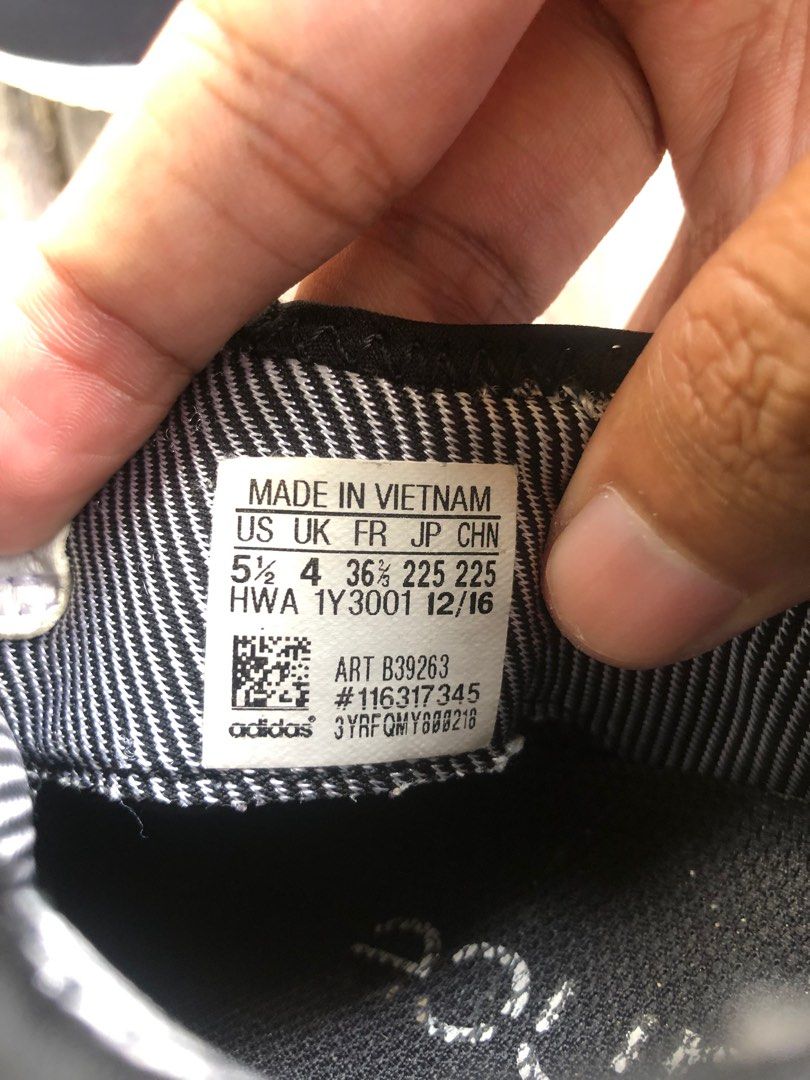 Adidas b39263 deals