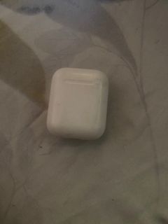 Apple airpods