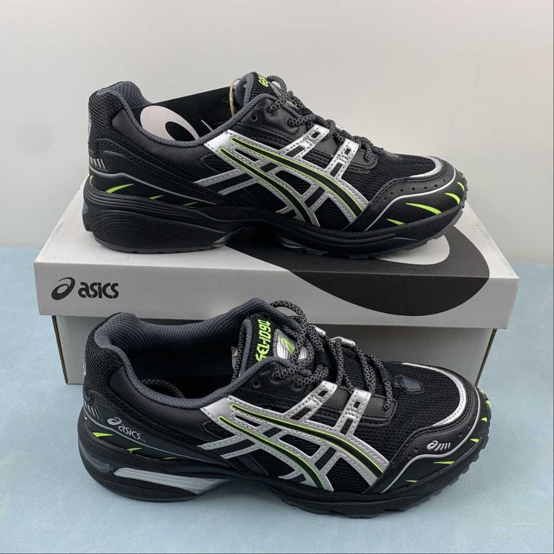 asics1090