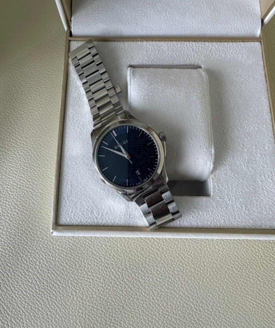 Authentic gucci watch