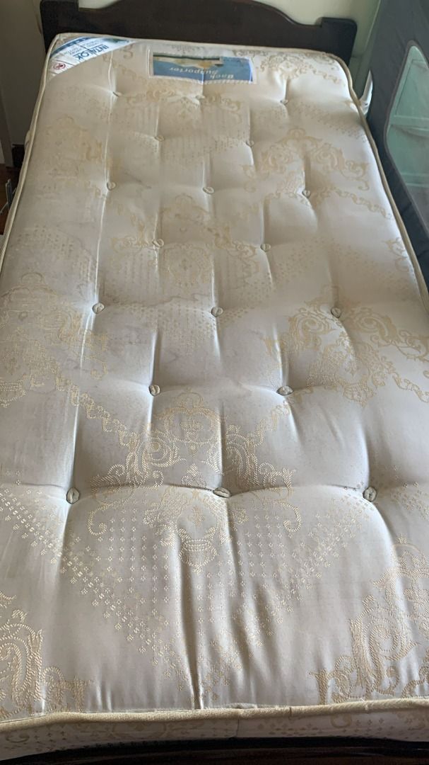 Cheap outlet used mattress