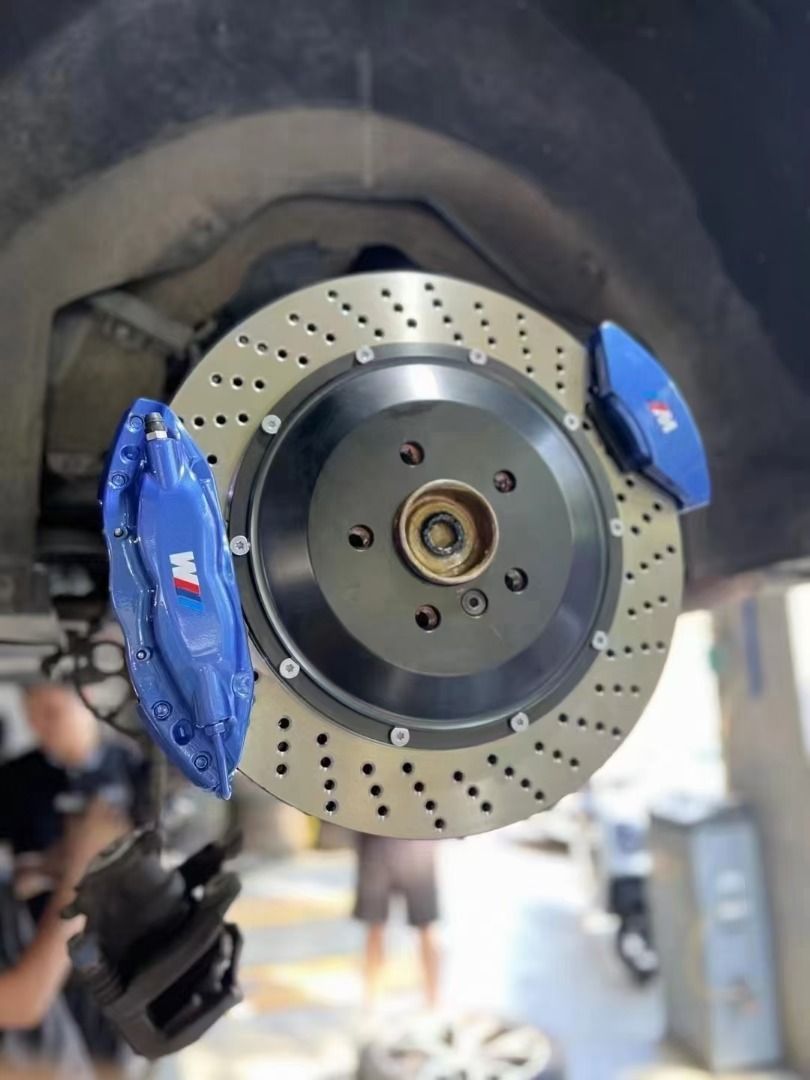 BMW X5 X6 X7G chassis directly mounted Front wheel ten piston calipers 420 punch disc Rear wheel