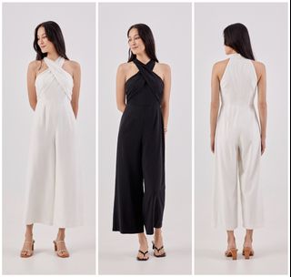 (Category: ) located in . Submitted by burstingxwardrobe (Listing ID 1264386315, Image 1). Description: .