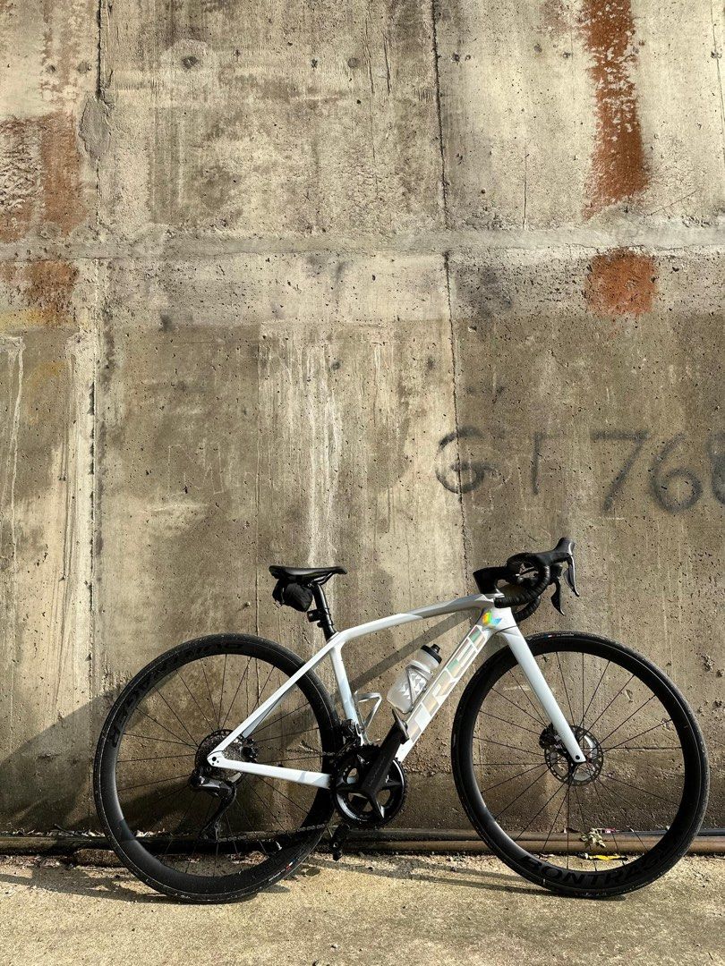 Bontrager aeolus pro 37 wheelset top