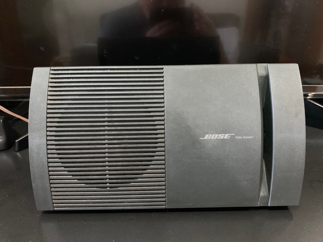 Bose V100 center speaker, 音響器材, Soundbar、揚聲器、藍牙喇叭、耳擴 Carousell