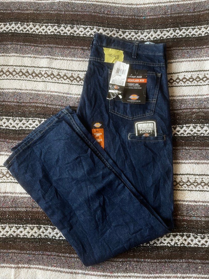 CARHARTT PANTS Men s Fashion Bottoms Trousers on Carousell