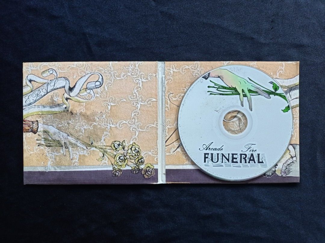 CD Arcade Fire funeral, Hobbies & Toys, Music & Media, CDs & DVDs on