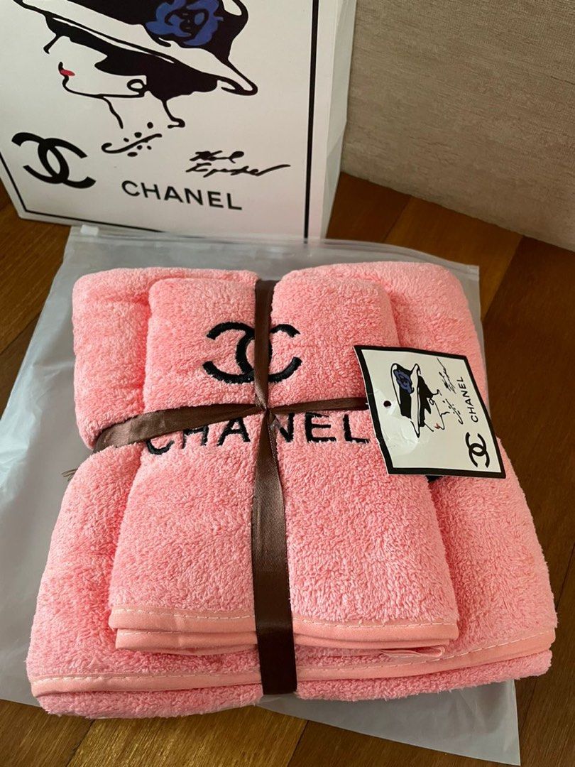 chanel bath towels