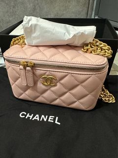 Chanel CC Key Holder Caviar Leather Case Wallet Pink 22826381