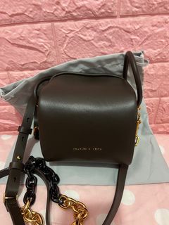 （分類：）位於 。 由 lkl08 提交（商品編號 1264392002，圖片 1）。簡介： 。
