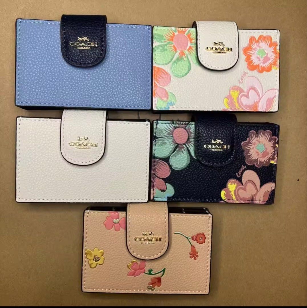 Coach Coin Purse or Wallet Women s Fashion Bags Wallets