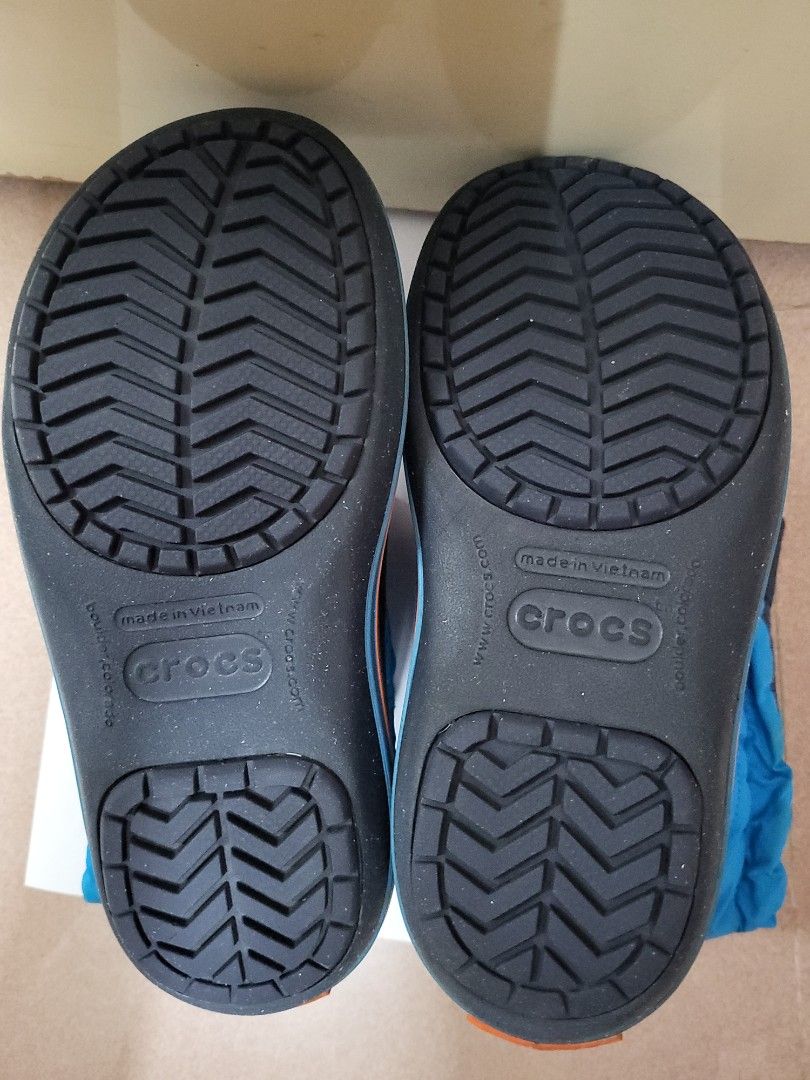 Crocs 203509 size j3 boots for boy Carousell
