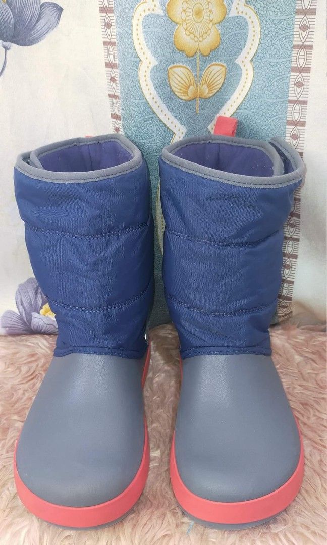 CROCS LODGEPOINT KIDS BOOTS ( 19cm) (Category: Babies & Kids Fashion) located in Baguio. Submitted by Choosehere22 (Listing ID 1264416930, Image 2). Description: ganda neto and quality J1 19cm.