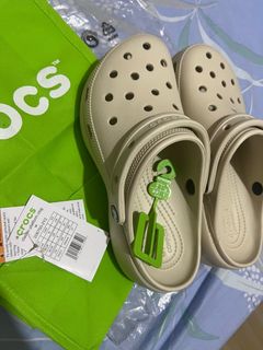 (Category: ) located in . Submitted by be.bestdressed (Listing ID 1264440412, Image 1). Description: .