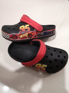 Mcqueen crocs with wheels top
