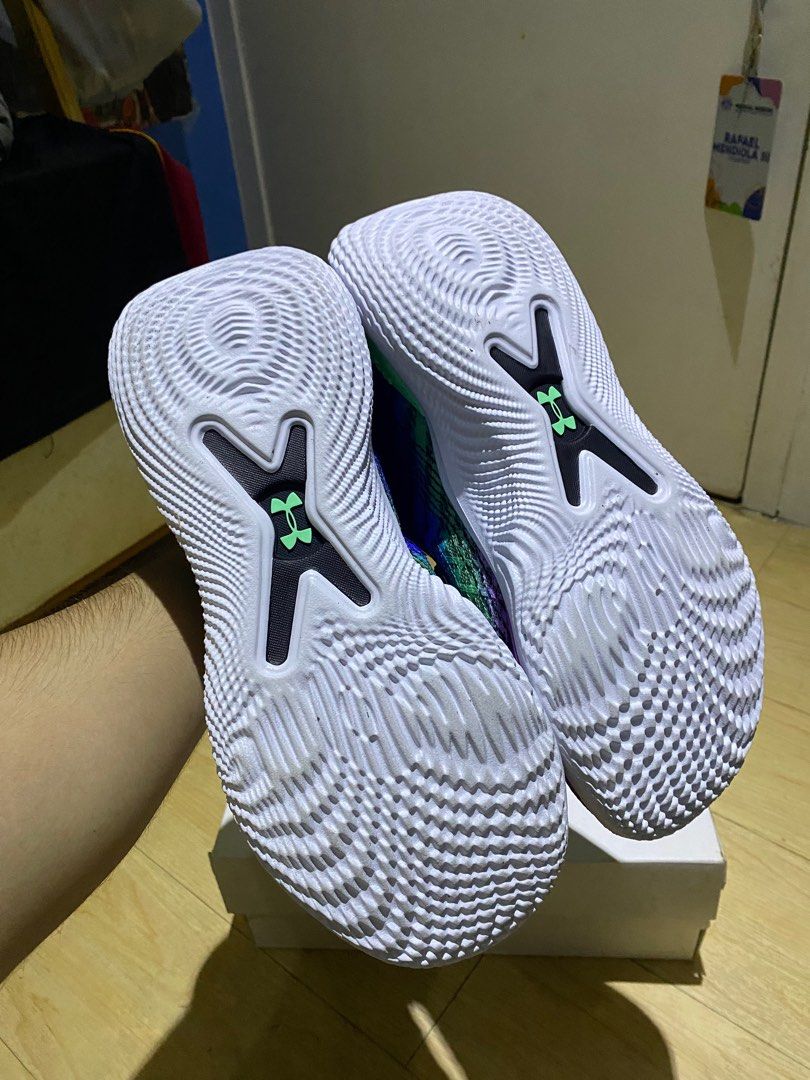 Curry 10 Northern Lights